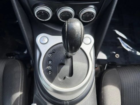 Used 2014 Nissan 370Z Coupe image 18