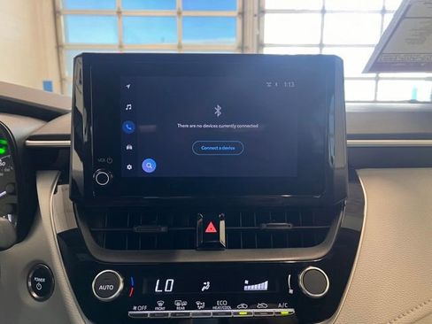 Used 2024 Toyota Corolla SE w/ SE Package image 26