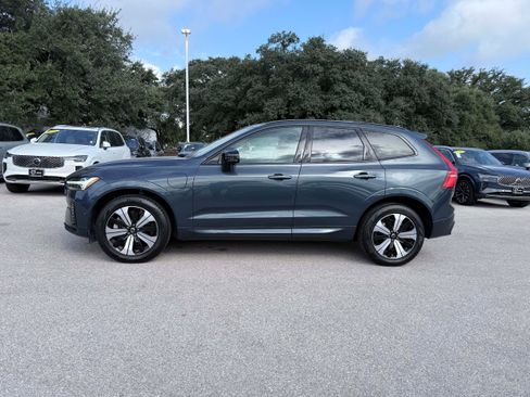 Certified 2024 Volvo XC60 T8 Plus AWD/4WD image 3