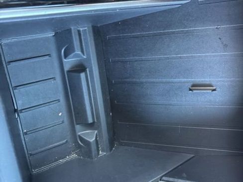 Used 2025 Toyota Tundra Limited image 38