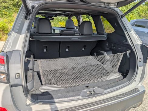 Used 2025 Subaru Forester Sport AWD/4WD image 45