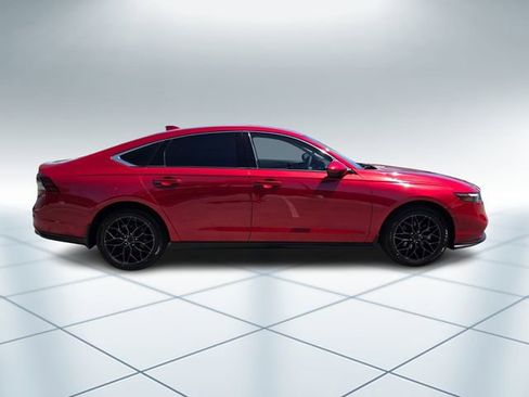 Used 2023 Honda Accord EX image 4