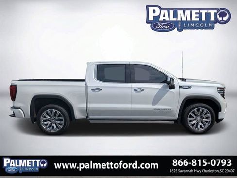 Used 2023 GMC Sierra 1500 Denali AWD/4WD image 3