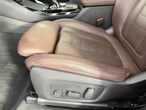 Used 2024 BMW X3 sDrive30i w/ Premium Package RWD image 14