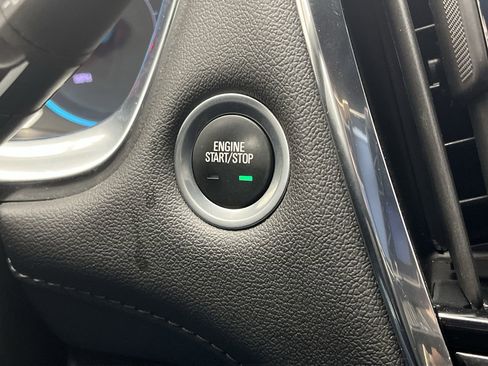 Certified 2023 Chevrolet Traverse LT image 22