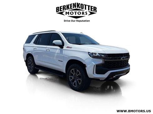 Used 2021 Chevrolet Tahoe Z71 w/ Luxury Package AWD/4WD image 1