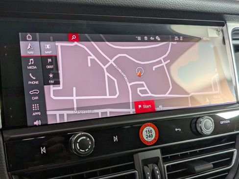 New 2026 Porsche Macan image 33