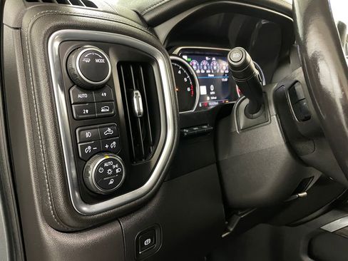Used 2021 Chevrolet Silverado 1500 LTZ w/ Technology Package AWD/4WD image 32