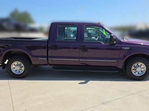 Used 1999 Ford F250 XLT RWD image 6