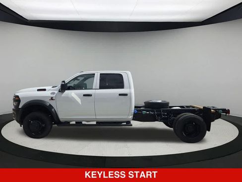 New 2026 RAM 5500 Tradesman AWD/4WD image 3