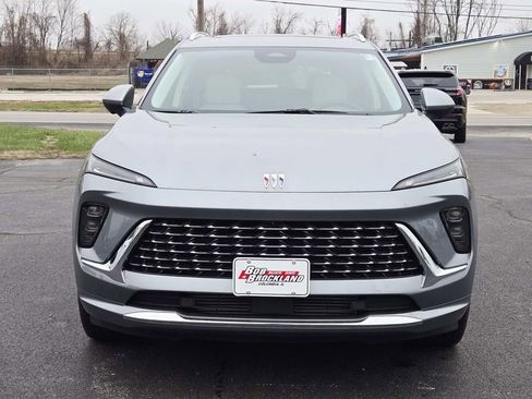 New 2026 Buick Envision Avenir image 8