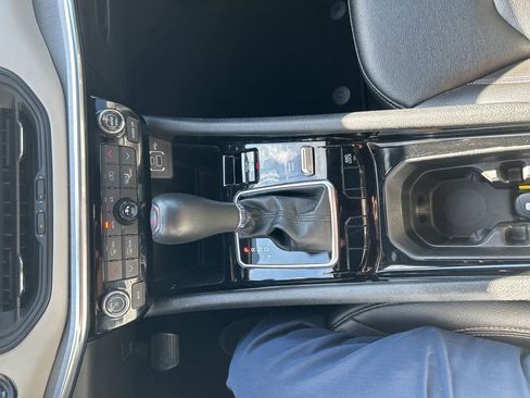 Used 2024 Jeep Compass Limited image 4