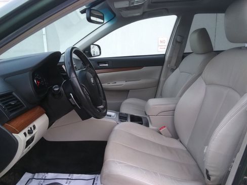 Used 2013 Subaru Outback 2.5i Limited image 18