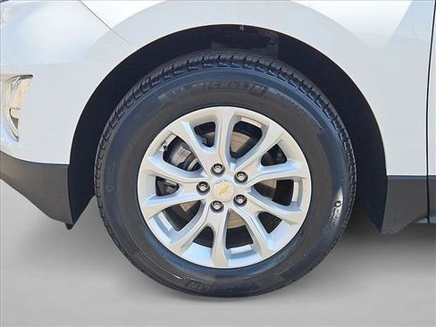 Certified 2018 Chevrolet Equinox LT w/ LPO, Protection Package FWD image 30