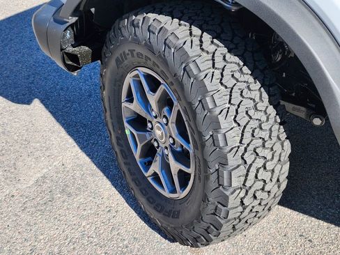 New 2025 Ford Bronco Badlands image 30