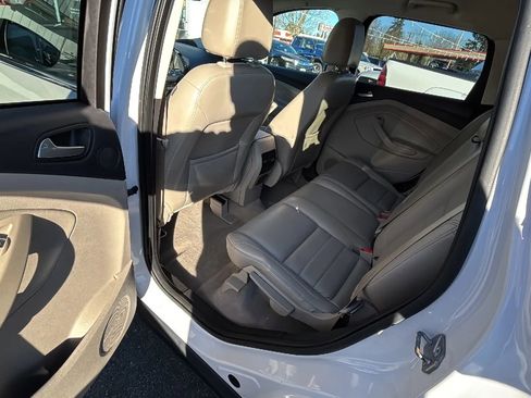Used 2014 Ford Escape Titanium image 10