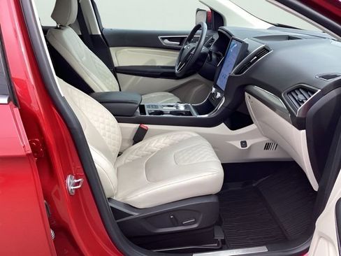 Used 2024 Ford Edge Titanium w/ Titanium Elite Package image 28