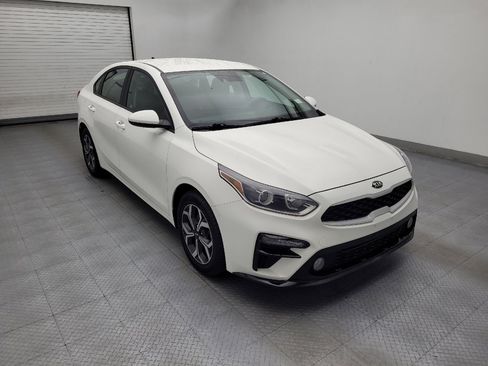 Used 2019 Kia Forte LXS FWD image 13