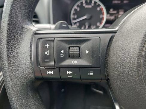 Used 2024 Nissan Rogue SV AWD/4WD image 33