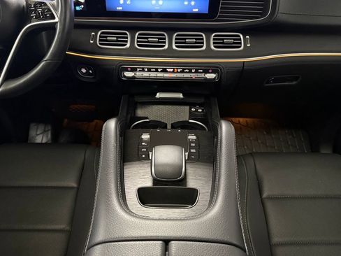 Used 2024 Mercedes-Benz GLE 450 4MATIC image 13