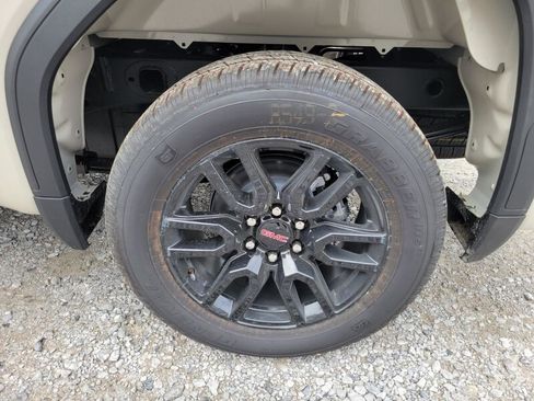 New 2026 GMC Sierra 1500 Pro w/ Graphite Edition image 8