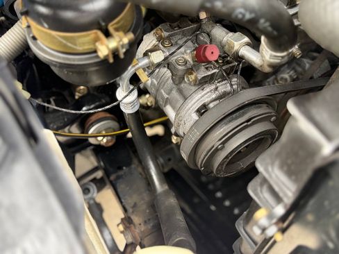 Used 1988 Toyota Pickup 4x4 Regular Cab image 67