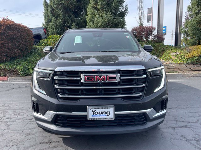 Used 2025 GMC Acadia Elevation FWD image 2