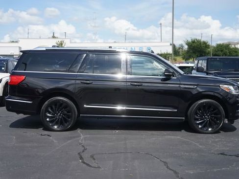 Used 2020 Lincoln Navigator L Reserve w/ Equipment Group 208A Reserve AWD/4WD image 5