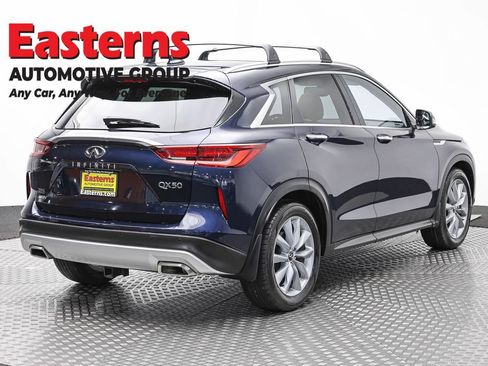 Used 2022 INFINITI QX50 Luxe AWD/4WD image 5