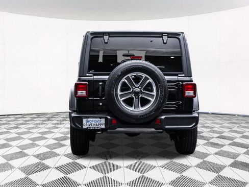 Used 2020 Jeep Wrangler Unlimited Sahara image 9