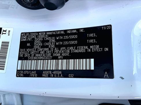 Used 2021 Toyota Highlander Platinum image 32