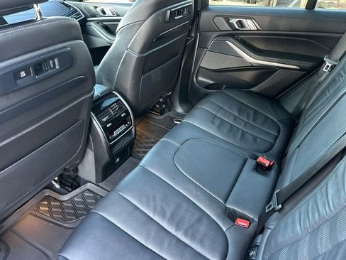 Used 2020 BMW X5 M50i w/ Premium Package image 16