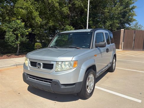 Used 2011 Honda Element LX image 1