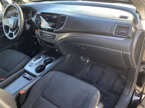 Used 2022 Honda Pilot Sport image 10