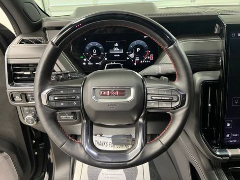 Used 2025 GMC Yukon AT4 Ultimate w/ LPO, Floor Liner Package AWD/4WD image 27