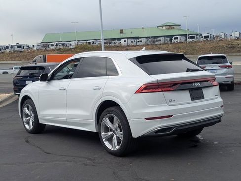 Used 2022 Audi Q8 Premium Plus w/ Premium Plus Package image 6