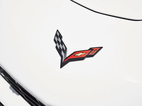 Used 2019 Chevrolet Corvette ZR1 RWD image 7