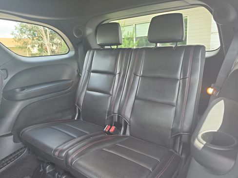 Used 2022 Dodge Durango R/T w/ Blacktop Package AWD/4WD image 16