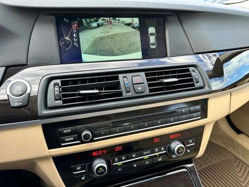 Used 2013 BMW 528i xDrive Sedan AWD/4WD image 24