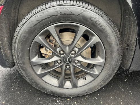 Used 2020 Chrysler Pacifica Touring-L AWD/4WD image 29