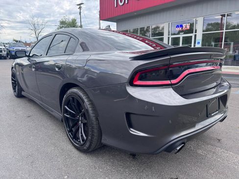 Used 2021 Dodge Charger Scat Pack w/ Dynamics Package image 5
