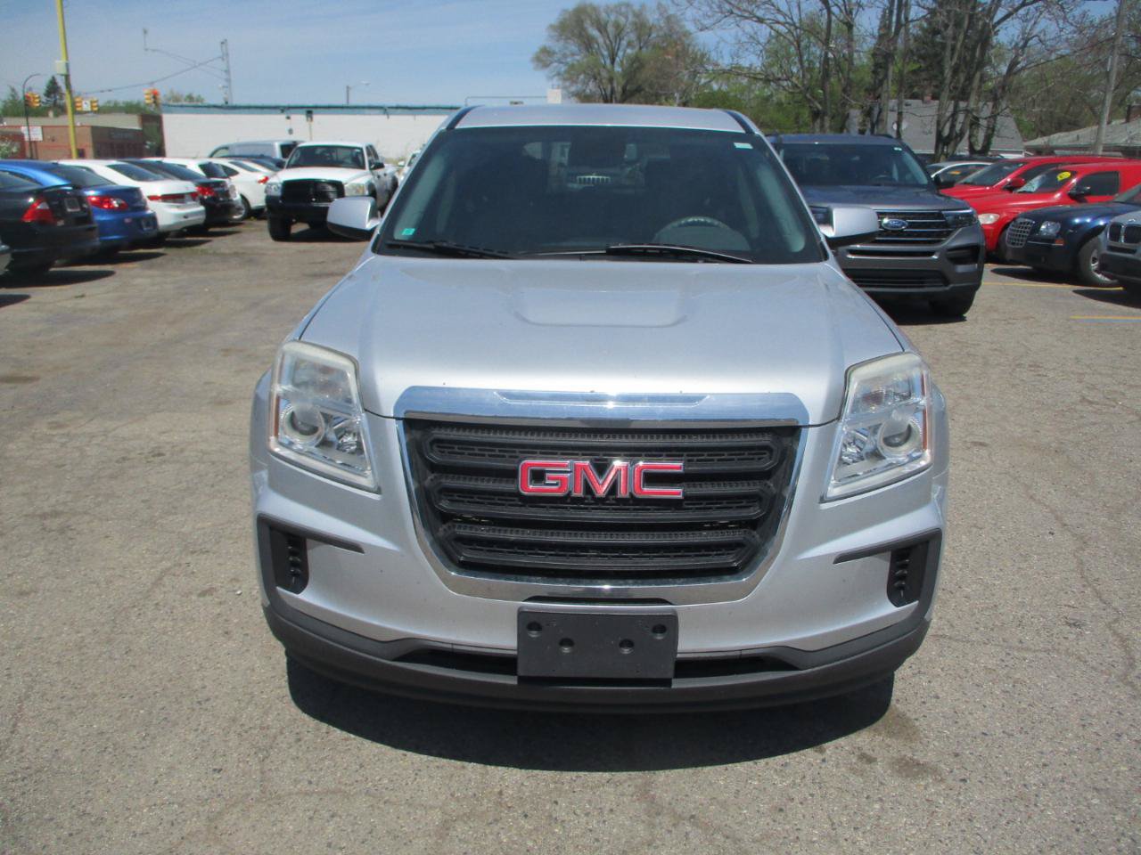 Used 2017 GMC Terrain SLE FWD image 3