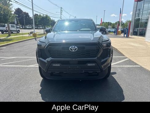 Used 2025 Toyota Tacoma TRD Off-Road AWD/4WD image 9