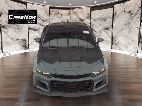 Used 2019 Chevrolet Camaro SS RWD image 2