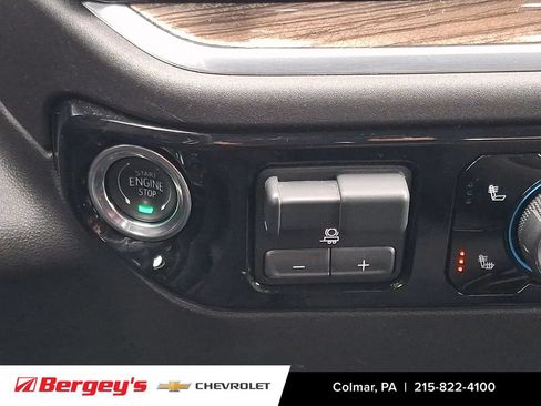 Certified 2026 Chevrolet Silverado 1500 RST AWD/4WD image 27