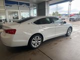 Used 2017 Chevrolet Impala LT w/ Convenience Package image 4