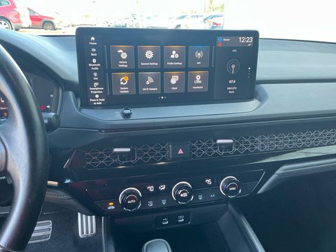 Used 2024 Honda Accord Sport image 27