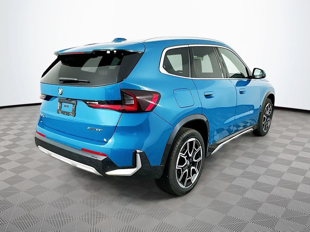 Used 2025 BMW X1 xDrive28i w/ Convenience Package AWD/4WD image 9