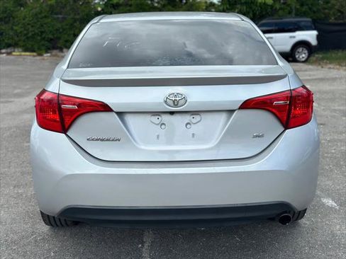 Used 2018 Toyota Corolla SE FWD image 7