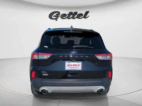 Used 2022 Ford Escape SEL w/ Technology Package FWD image 5